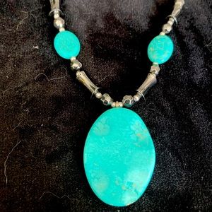Turquoise stone necklace *OBO*